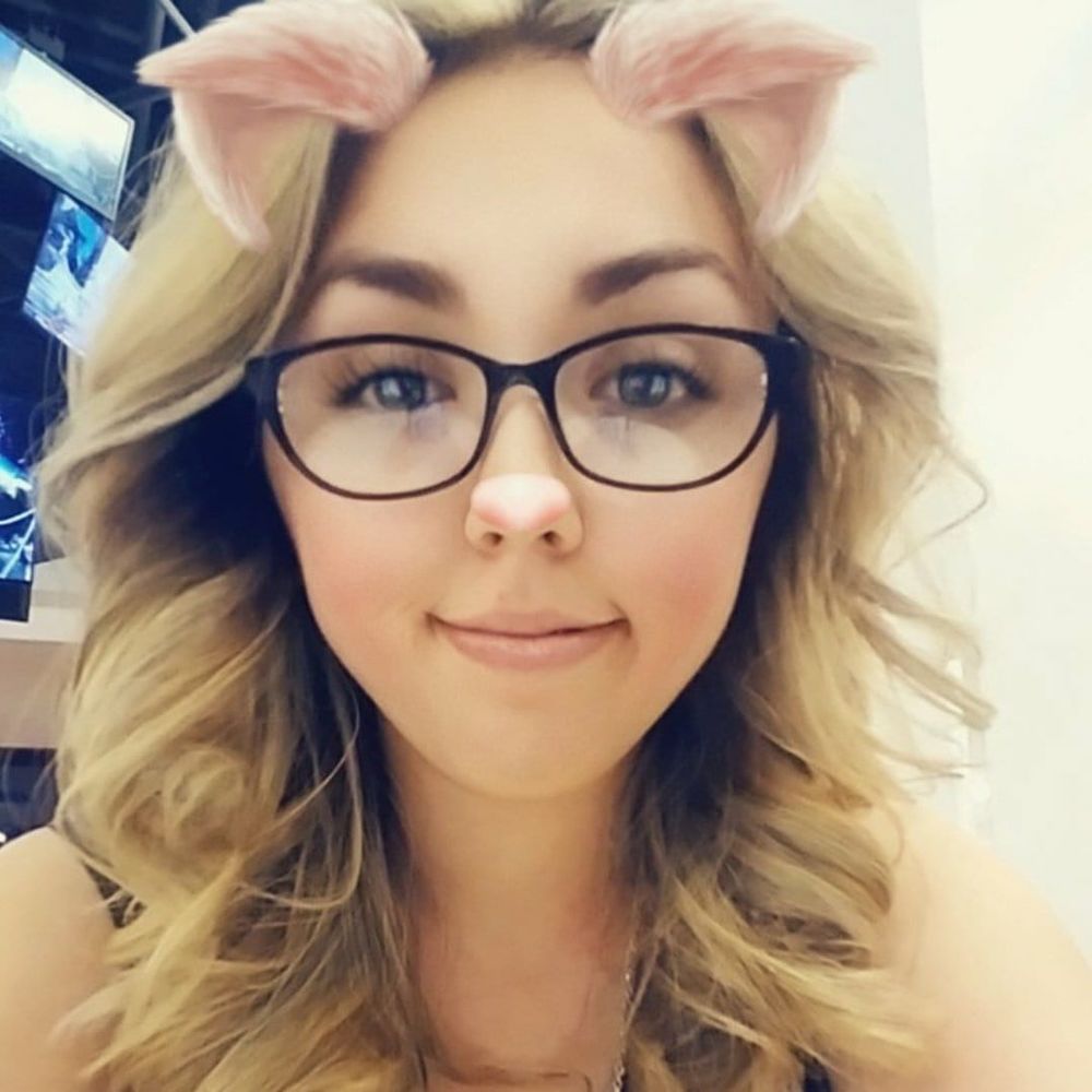 Meet your Posher, Alyssa
